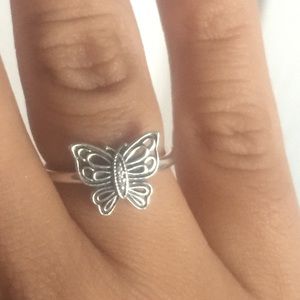 Authentic Love Takes Flight Silver CZ ring size 6