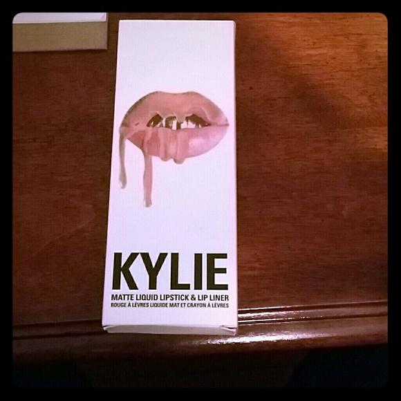 Kylie lit kit
