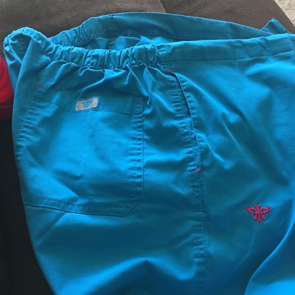 ***SOLD***Medical couture - Picture 2 of 2