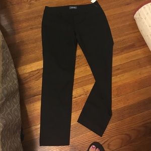 Old Navy Pixie Midrise pants in black. 6P