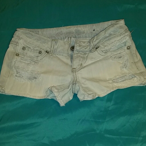 American Eagle Distressed Denim Shorts - Picture 1 of 3