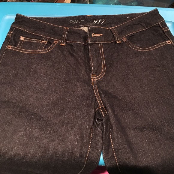 Limited jeans