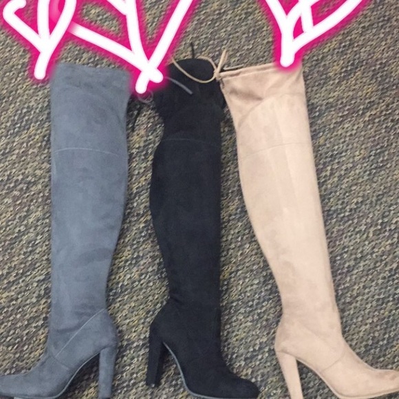 LAST ONE Grey Thigh High/ over the knee boots - Picture 3 of 4