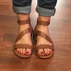 Franco Sarto Sandals Camel womens size 6