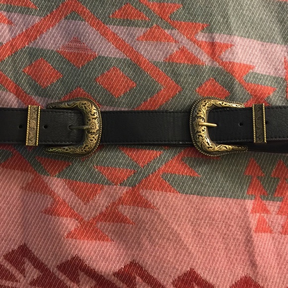 Double buckle belt