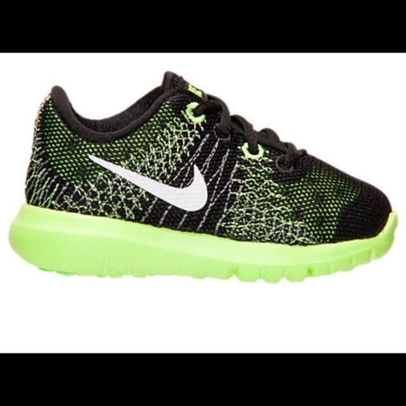 Toddler Boys Nike shoes