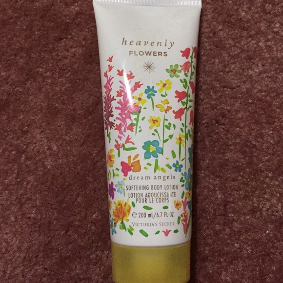 Heavenly flower lotion from Victoria secret