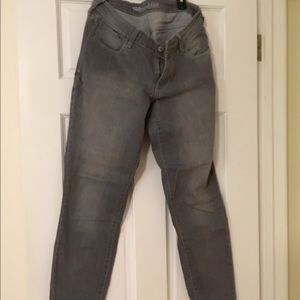 Old Navy Rockstar jeans