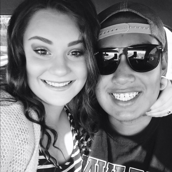 Meet your Posher, Alexis