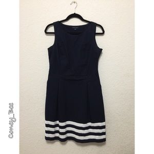 🌟Tommy Hilfiger Navy Dress🌟