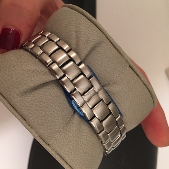 Tourneau Watch - Picture 3 of 9