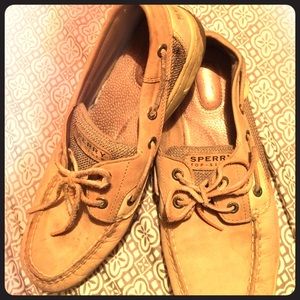 Sperry top-sider shoes. Size 9