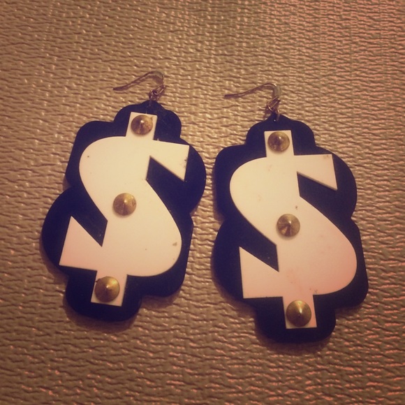 Money Earrings. - Picture 1 of 2