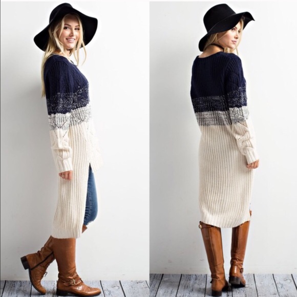 🚨1 HR SALE🚨ARIANNA fade into hi Lo sweater -NAVY - Picture 2 of 2