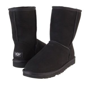UGG Classic Short boots