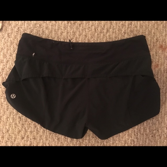 lululemon black speed shorts size 6