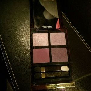 Discontinued Tom Ford Violet Dusk Quad