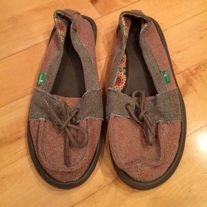 Super Cute Sanuk Shoes