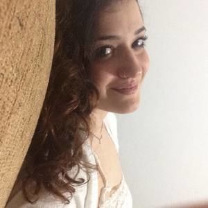Meet your Posher, Karina