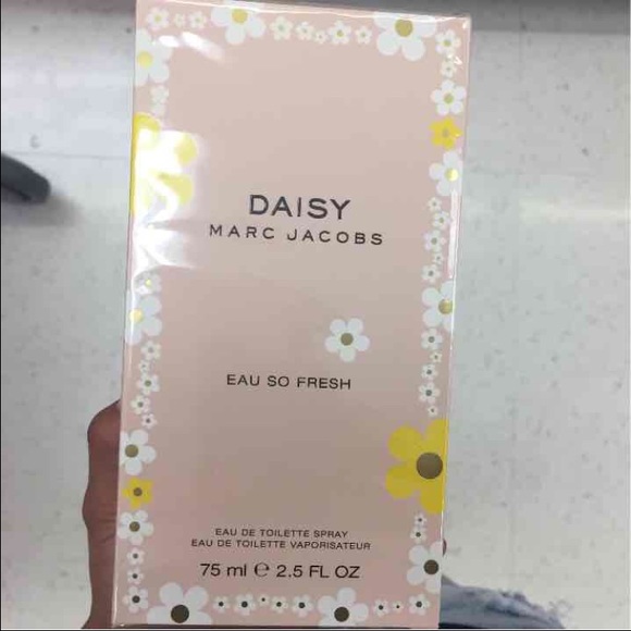 DAISY Marc Jacobs perfume