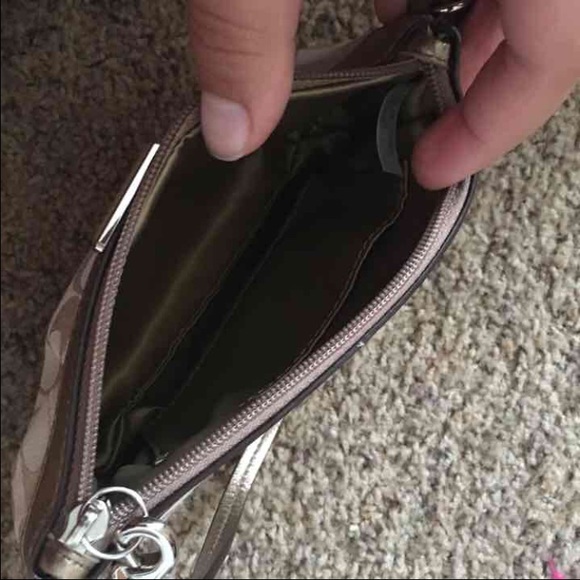 Coach Wristlet - Picture 2 of 4