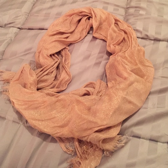 Scarf!