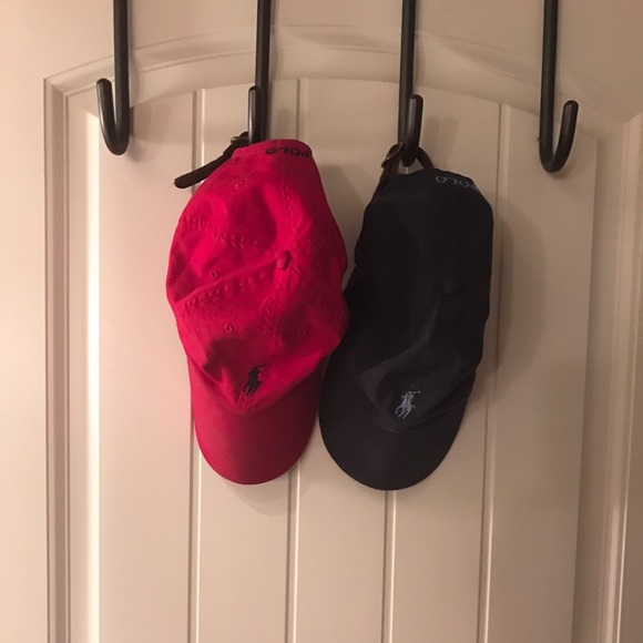 2 polo hats