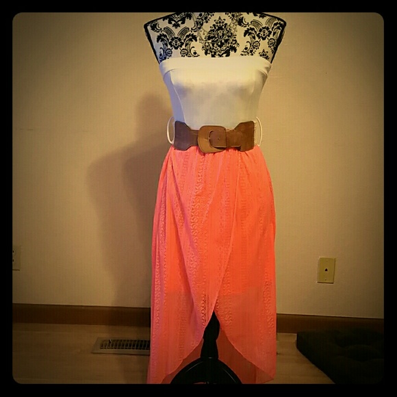 Casual high low dress.