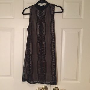 NWT Never worn lace sleeveless dress
