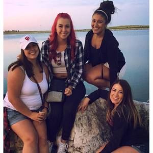 Meet your Posher, Samantha