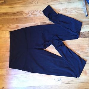 High waist Lululemon yoga pants