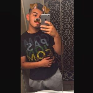 Meet your Posher, Erick