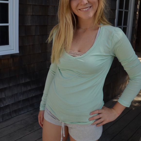 J.Crew Mint Long Sleeve V Neck