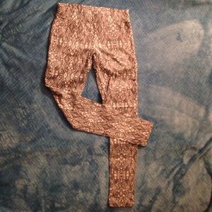American Eagle Leggings (size small)