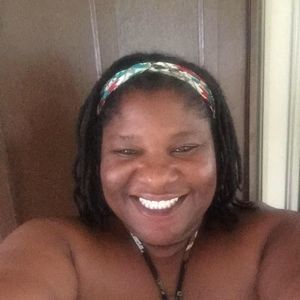 Meet your Posher, Rochelle