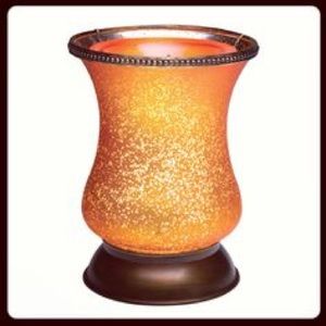 Scentsy Gold Tulip Warmer