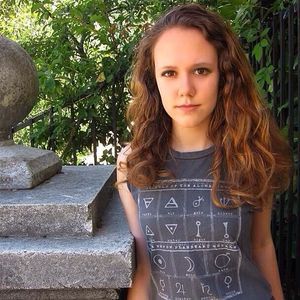Meet your Posher, Julia