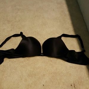 Black plunge bra