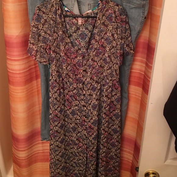 Floral maxi dress