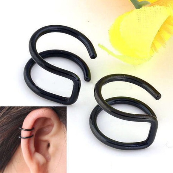 LAST PAIR! Black Ear Cuffs - Picture 2 of 2