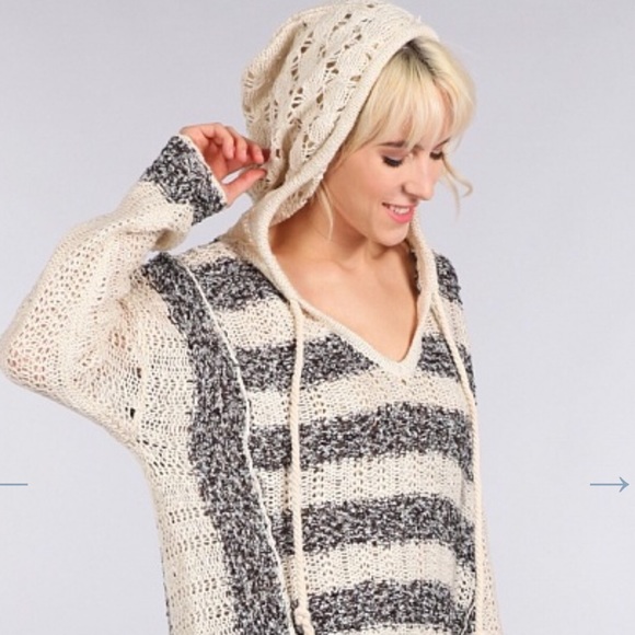 •FINAL PRICE• Cozy Crochet Sweater • - Picture 4 of 4