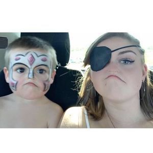 Meet your Posher, Kayla