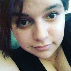 Meet your Posher, Brittney