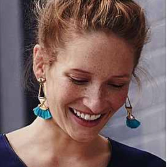 ❣RESTOCK❣ Tassel Stud Drop Dangle Earrings - Picture 3 of 4