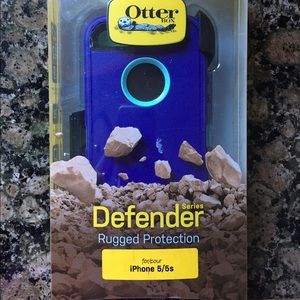 iPhone 5/5s otterbox phone case