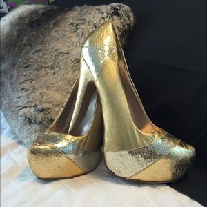 Gold metallic heels