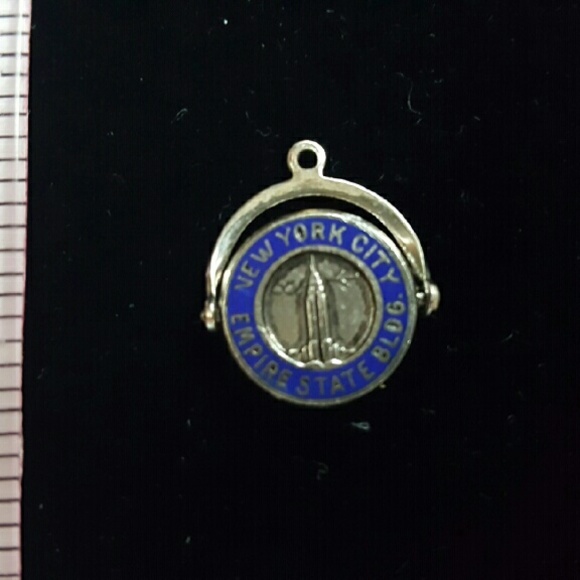 CHARM: New York City Empire State Bldg