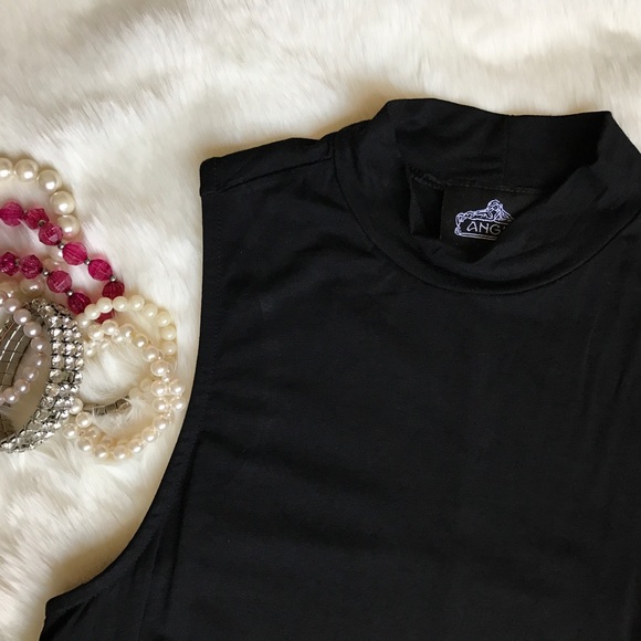 HP • Black Shift Dress // Last One - Picture 2 of 5