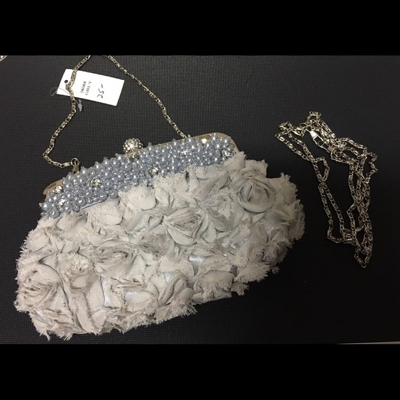 Handbags - NWT purse