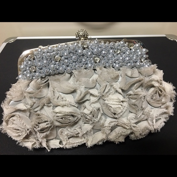 NWT purse - Picture 2 of 3